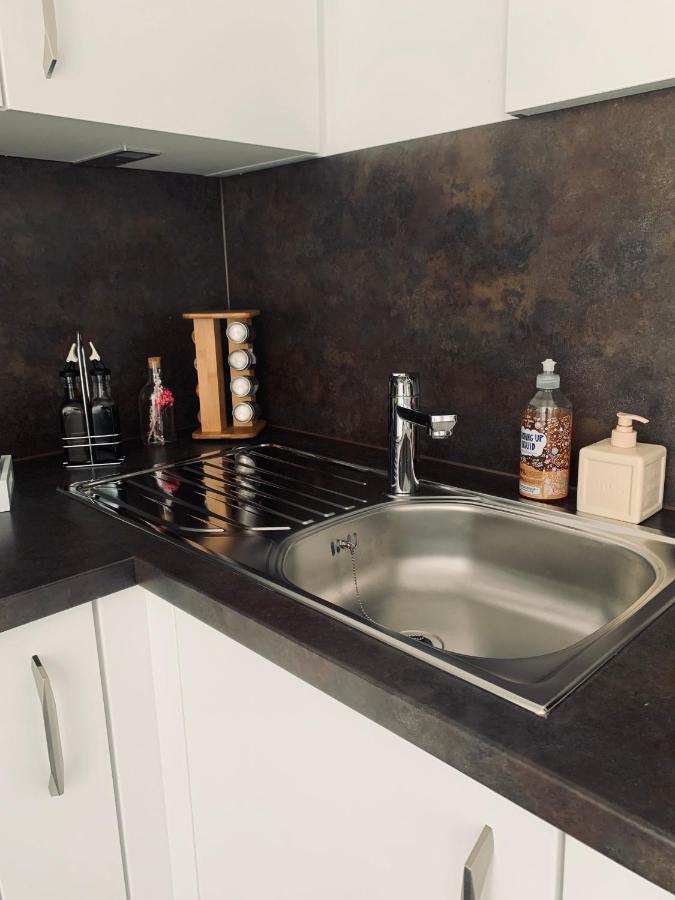 Ferienwohnung-Weinstadt Esterno foto