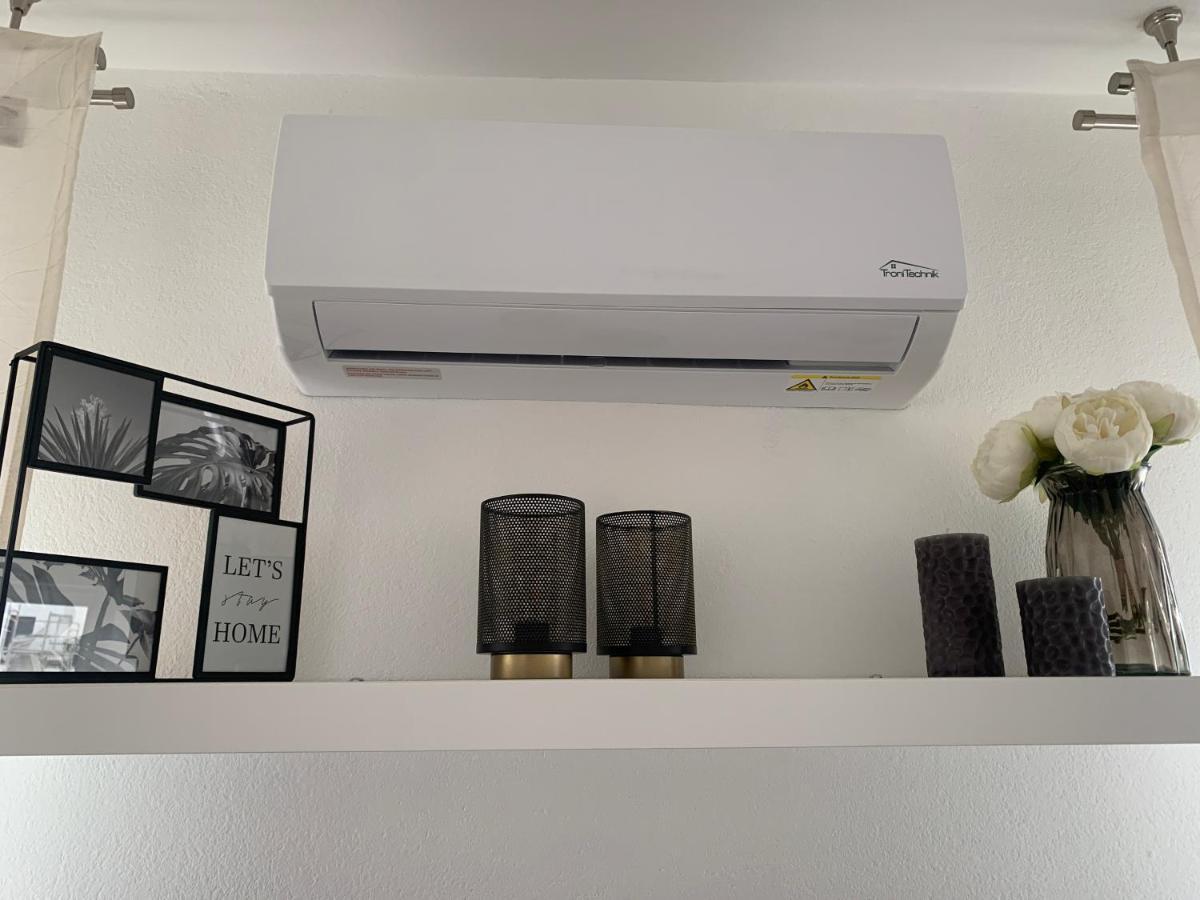Ferienwohnung-Weinstadt Esterno foto