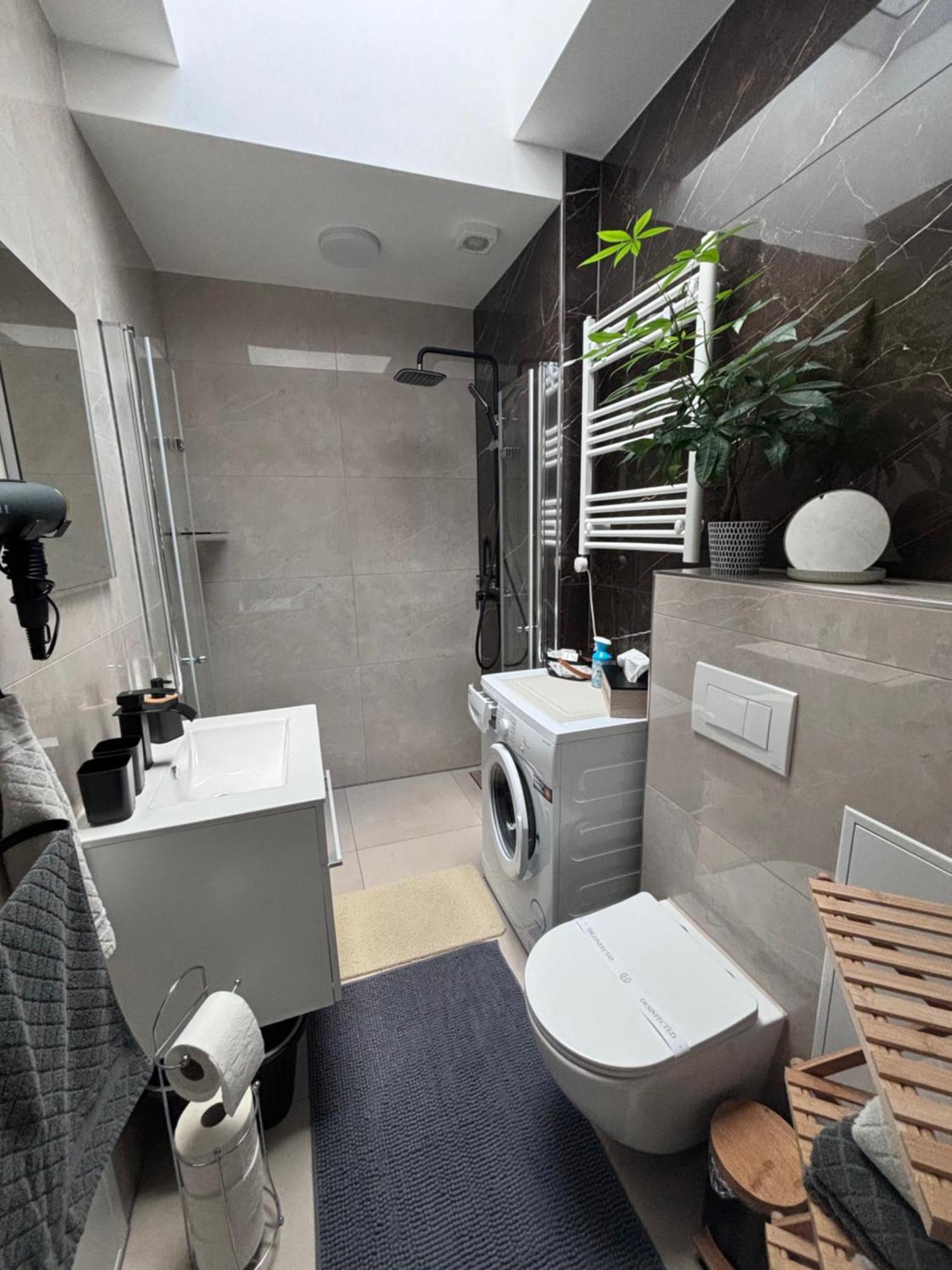 Ferienwohnung-Weinstadt Esterno foto